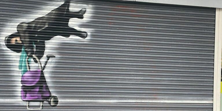 Az örökkévalóságnak is megmarad az égben lebegő nagymama