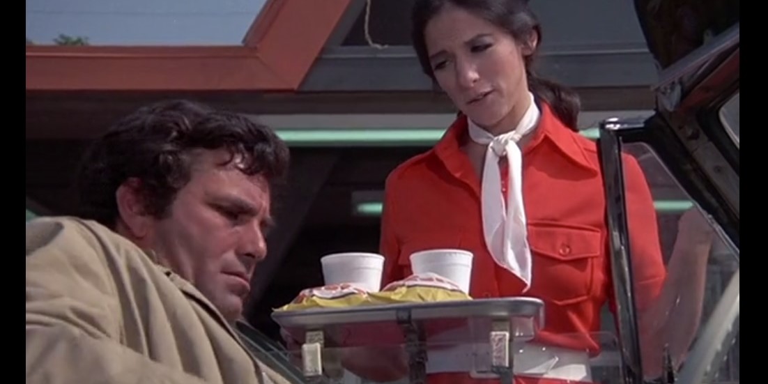 Columbo A türelmetlen hölgy c. epizódban egy drive-inben.