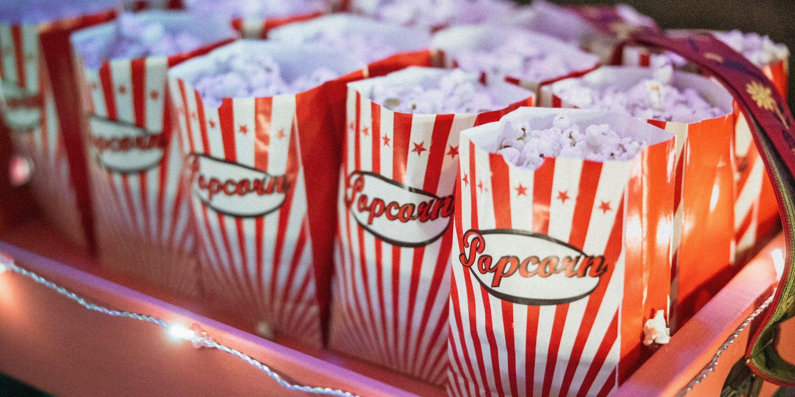 Matovic Popcorn Miért a popcorn lett a mozik első számú rágcsája? - Kispolgár
