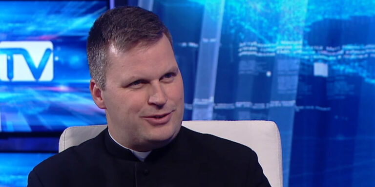 Gyerekeknek Bese atyáról