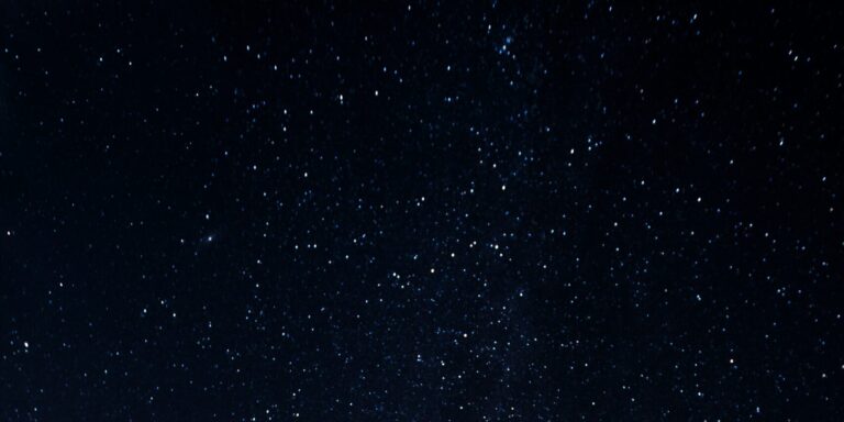 Mik azok a színes izék, amiket akkor látunk, ha lehunyjuk a szemünket?