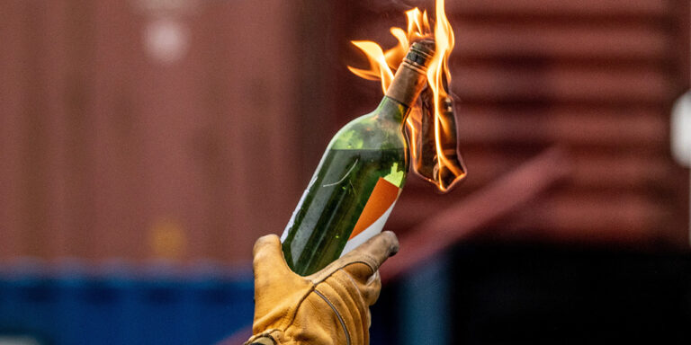 Mi a Molotov-koktél?