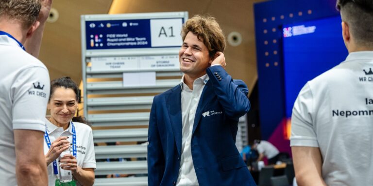 Nem akarta átvenni a farmerjét, inkább kiszállt egy sakkbajnokságból Magnus Carlsen