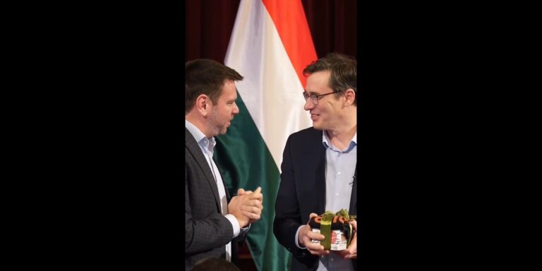 Forrás: Karácsony Gergely