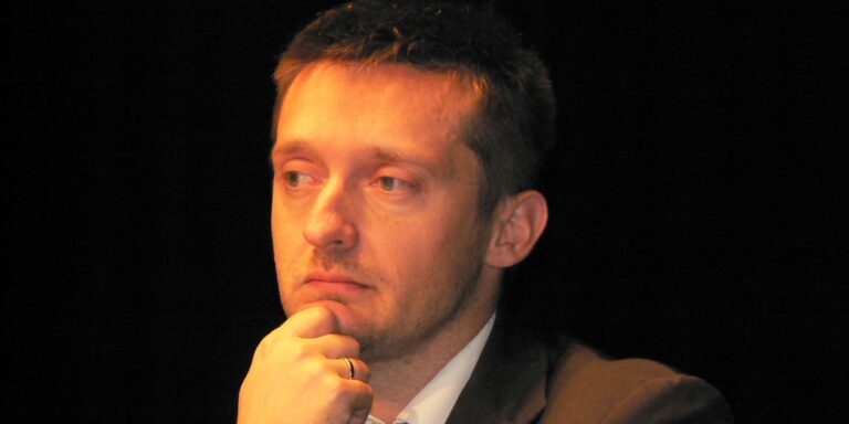 Felkerült Rogán Antal az Egyesült Államok szankciós listájára, nősül Pókember – híradó