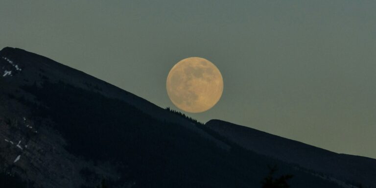 A Hold is felkerült a világ védelemre szoruló helyszíneinek listájára