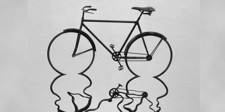 A hét műtárgya: tükörkép vasból