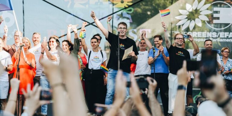 Nagyon kínos helyzetbe hozta magát a kormány a Pride-dal