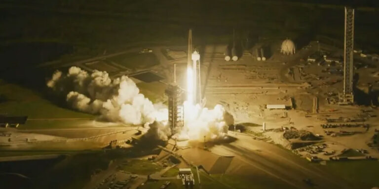 Van űrhajósunk, az Orbán-családnak meg még egy luxushotele – híradó