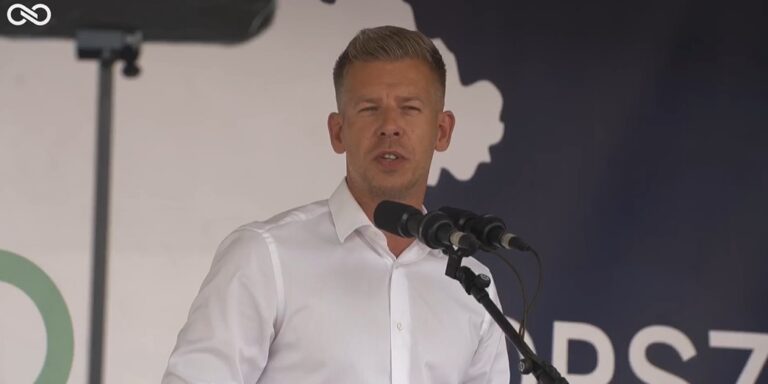 Magyar Péter is reagált Orbán Viktor tusványosi beszédére