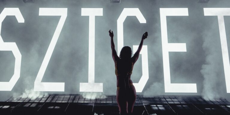 Találkozik Trump és Putyin, itt járt Charli XCX – híradó