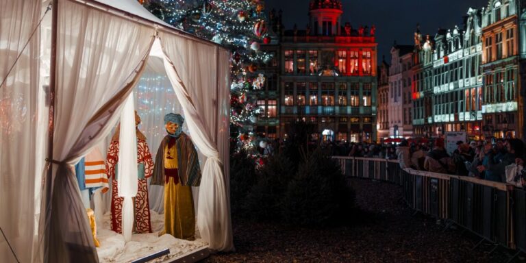 Kilopták a kis Jézust egy brüsszeli betlehemből