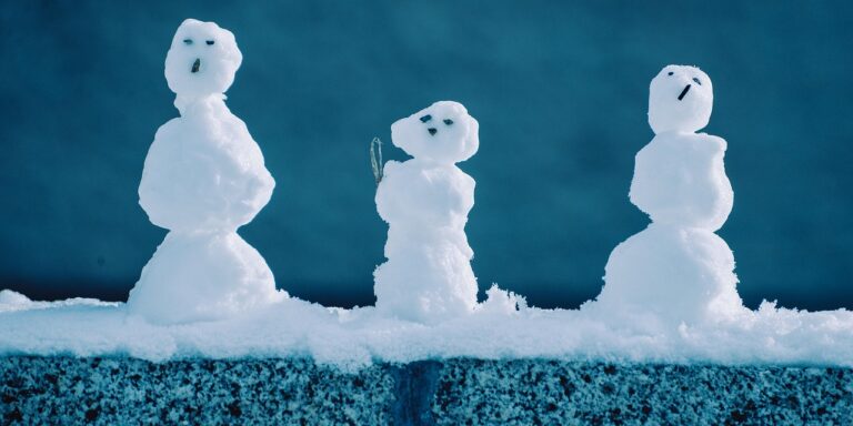 Van, ahol fehér lesz a karácsony, letartóztatták Greta Thunberget Londonban – híradó