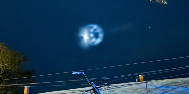 Biztos választás, fura kék spirál az égen, tiltakozó sztárok a Golden Globe-on – híradó