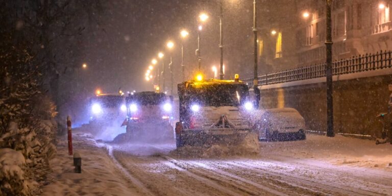 Mínusz húsz is lehet, Magyar Péter szánkószünetet követel – híradó