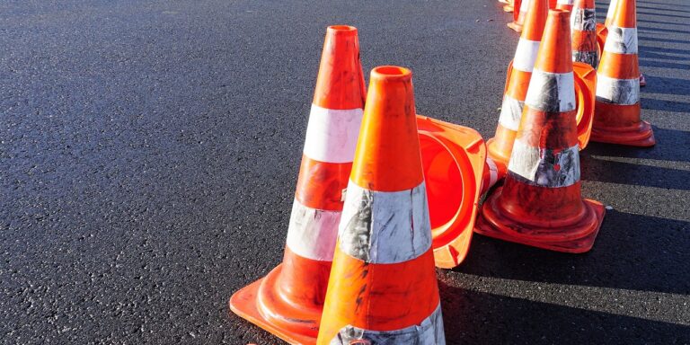 Több mint 500 terelőbóját gyűjtött össze egy világrekorder férfi