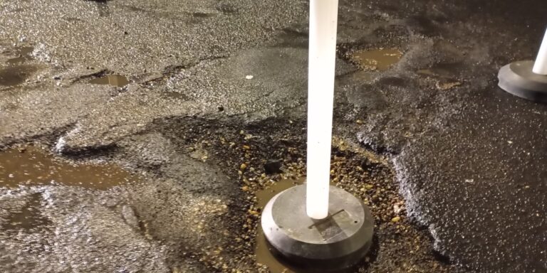 Rengeteg a kátyú, Lázár János mondjon le – híradó