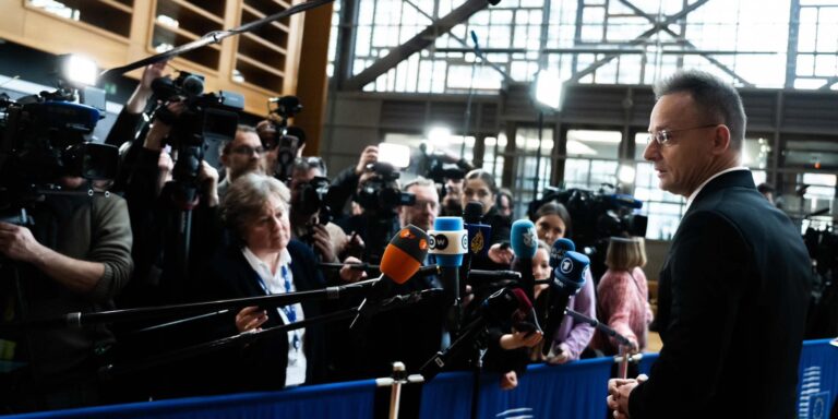 Magyarország megint szembement az EU-val, szúrós szag miatt lettek rosszul egy iskolában – híradó