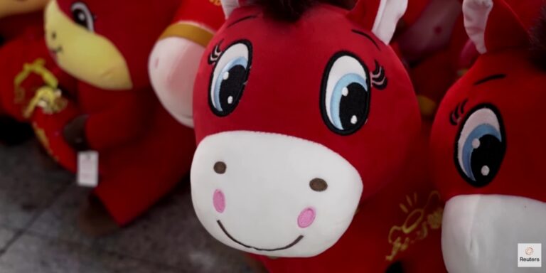 Szenzáció lett a gyártási hibás plüssből Kínában