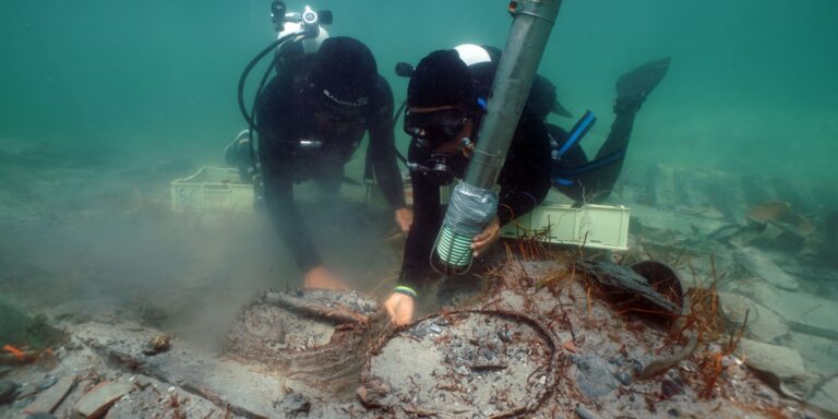 Antik hajóroncsot találtak az olasz partoknál