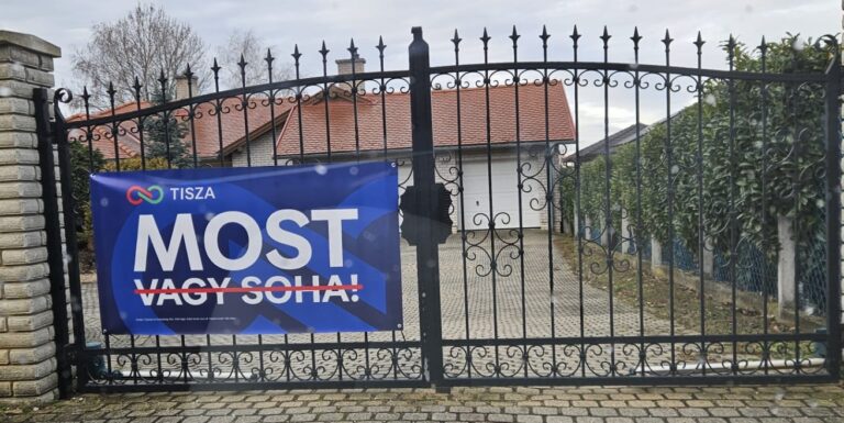 A szavazókra bízza a hirdetést a Tisza Párt