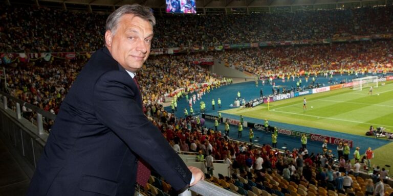 A fideszes győztesek fele nem ül be a Parlamentbe, Orbán Viktor csak a foci miatt megy Amerikába – híradó