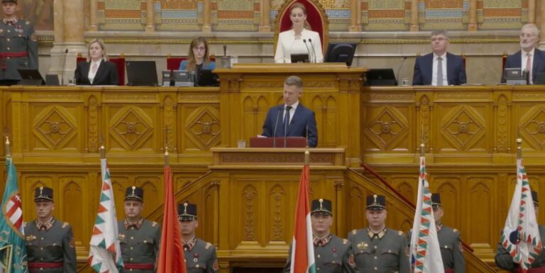 Magyar Péter mostantól miniszterelnök