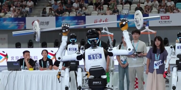 Szétestek, kigyulladtak, megbotlottak – ilyen volt az idei robotolimpia
