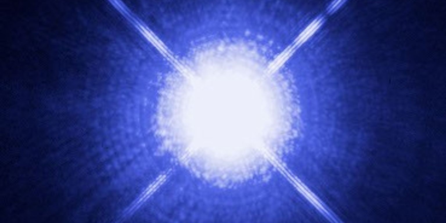 A Sirius B fehér törpecsillag a nála jóval fényesebb Sirius A mellett. Fotó: NASA